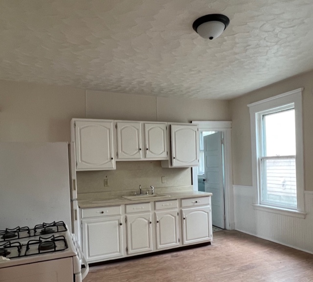 389 Main Street Torrington, CT 06790 - 2